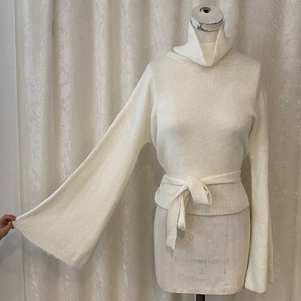 Olivaceous Ivory Sweater